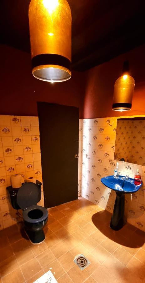 Circo Hostel アスンシオン エクステリア 写真